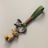 繁夏牛皮手绳车钥匙扣马蹄扣车载挂件高档手编防丢挂绳汽车链挂扣送礼