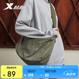特步斜挎包潮流单肩包休闲运动挎包876137130007 绿 均码