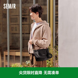 森马（Semir）斜挎包男户外工装情侣背包大容量饺子包潮105524153204
