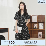 伊芙丽（eifini）伊芙丽V领围裹式收腰显瘦碎花连衣裙女2024夏装新款气质碎花裙 黑色 短款 155/80A/S