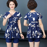 俞兆林泳衣女中老年妈妈款大码分体裙式保守遮肚显瘦五分裤泡温泉泳装