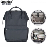 QminicαQminica学生双肩包大容量旅行背包新款休闲商务单肩包防泼水轻便 石墨灰-大号
