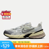耐克（NIKE）男子运动休闲鞋NIKE V2K RUN运动鞋HJ4497-100 白色 44 