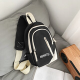牧瑾 斜挎包男潮流ins撞色小挎包女胸包时尚休闲单肩包学生手机平板大容量斜肩背包 黑色（带黑毛球挂件）