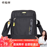 卡拉羊休闲运动包单肩包斜挎包男士帆布包超轻竖款潮流胸包旅行便携黑色