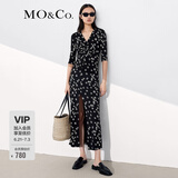MO&Co.夏季V领开衩立裁印花长裙MBA2DRST29 摩安珂moco 黑底白花色 L