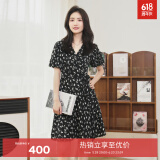 伊芙丽（eifini）伊芙丽V领围裹式收腰显瘦碎花连衣裙女2024夏装新款气质碎花裙 黑色 短款 155/80A/S