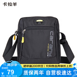 卡拉羊休闲运动包单肩包斜挎包男士帆布包超轻竖款潮流胸包旅行便携黑色