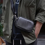 鹿师傅新款真头层牛皮男包高级小方包男士单肩斜挎手拿包通勤休闲手机包 黑色 头层牛皮