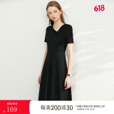 AMII法式赫本风气质黑色连衣裙女年新款V领a字裙修身裙子 黑色 M (160)