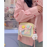 睿昂可爱学生出游包包女夏日多巴胺高颜值少女百搭斜挎小包轻便手机包 黄色小号 带两枚星星+吱吱熊挂件