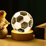 赟娅发光内雕3D羽毛球水晶球摆件周边创意小夜灯男生生日礼物纪念礼品 6CM足球 【礼盒装】