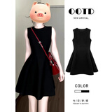 让雾黑色连衣裙裙子女夏季2025新款气质高级感正式场合显瘦法式无袖 黑色背心裙 M 建议80-105斤