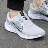 耐克（NIKE）男鞋跑步鞋 2026春季新款运动鞋耐磨登山休闲鞋男网面透气慢跑鞋 002-银月流光/晒图退10【元】 43 （内长275mm）