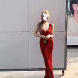 微光里法式红色吊带连衣裙女夏季收腰性感辣妹气质背心V领包臀港风长裙 御姐印花连衣裙【红色 M】