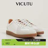 威可多（VICUTU）牛皮休闲鞋男春秋季德训鞋舒适轻盈时尚运动板鞋VEW23195252 白色 42