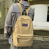 酷咖书包男背包双肩包女大容量初中大学生运动短途出差旅行耐磨防泼水 卡其色【带太空人挂件】