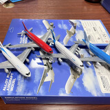 捡漏出口单 原装仿真两架波音777和a380合金模型飞机送礼儿童玩具 原装四只飞机（袋装）