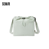 森马（Semir）托特包日系抽绳水桶包大容量单肩斜挎包女105125153001