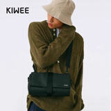 KIWEE未行三角包斜挎包男士单肩包潮牌迷你女士胸包腰包轻便骑行包邮差 全黑夜光-小号（RPET升级款） 新老logo随机发