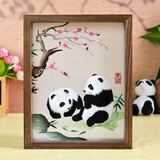 老秀馆蜀绣熊猫伴手礼双面刺绣摆件工艺品中国特色礼物送老外出国纪念品 胡桃木外框-梅花熊猫