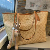 酷奇袋鼠真皮质感妈咪大包2025七夕潮流大容量单肩手提印花百搭托特包包女 奶茶色大号 赠送丝巾