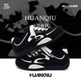 环球休闲板鞋男款2026春夏季新款轻便内增高德训鞋潮流百搭男鞋赛车鞋