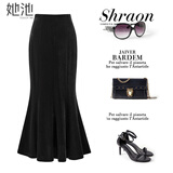 她池丝绒鱼尾裙2025秋装新款女复古修身包臀高腰中长半身裙