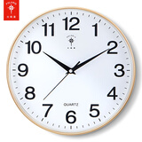 北极星（POLARIS）钟表挂钟客厅家用静音时钟现代挂墙简约挂表2025新款石英钟 【静音机芯】简约款-金色 10英寸（直径25.5厘米）