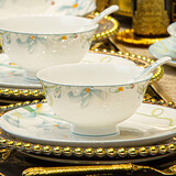 贺川屋碗盘餐具整套2025年新款轻奢新骨瓷餐具套装乔迁送礼52头香漫庭院