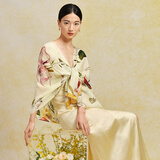 万事利真丝丝巾礼盒桑蚕丝女长巾丝绸披肩外搭2025年夏季新款-落英缤纷