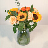 芊芊细语斗南基地直批发玫瑰鲜花全国速递配送女友礼物家用水养插花家庭 2朵向日葵+5朵香槟+橙色泡泡玫瑰+尤加利+保鲜剂