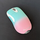 mussels电竞IO1.1无线3395PRO吃鸡FPS职业CF游戏鼠标主播8K白鲨lo轻量化 蓝粉磨砂 3325无线双模