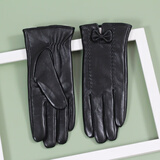 开妮特 KENNITER真羊皮手套女秋冬加绒保暖触屏开车机车骑行骑车防寒防风女士手套 真皮双筋蝴蝶结 S