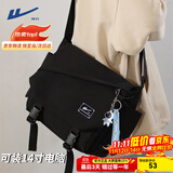回力（Warrior）斜挎包男士挎包男女潮牌大容量单肩包学生情侣休闲运动小背包邮差 黑色【带太空人挂件】