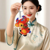 老街缘生肖平安福2025新款自己绣手工珠绣十字绣汽车挂件自绣出入平安符 牛钥匙扣(需要自己绣)满珠子