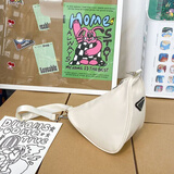 Four one新款潮牌三角形单肩包 白色