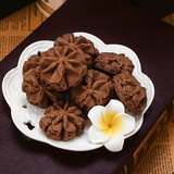 聪明小熊香港珍妮朱古力小花曲奇饼干220g礼盒装进口休闲食品源头直发