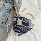 途尊（kingtrip）日式手提包女小包百搭帆布2020七夕收纳气质款布包可爱饭盒便当包 海波藏青