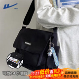 回力斜挎包男大学生上课休闲单肩背包简约百搭原宿复古韩版邮差包女 黑色+太空人挂件