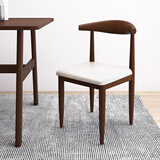 虞萌馨迪餐椅北欧风牛角椅靠背椅简约经济书房凳子卧室家用仿实木椅子 胡桃色+白色【PU款】 小牛角椅