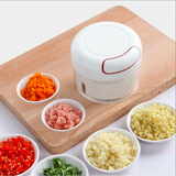 聚心尚品 厨房拉蒜器手动多功能料理机蒜泥压蒜器绞菜机蔬菜料理器 白色拉绳式