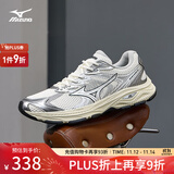 美津浓（MIZUNO）【RACER V2】25年新款高街机能复古潮流慢跑鞋男女缓震透气跑鞋 06 浅黄色/银色/深杏色 41 (265mm)