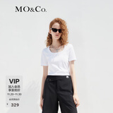 MO&Co.春夏U领短袖T恤LOGO胶章简约修身内搭外穿摩安珂 漂白色 建议和客服确认尺码哦 M 165 建议和客服确认尺码哦