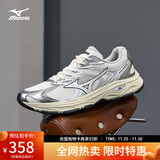 美津浓（MIZUNO）【RACER V2】25年新款高街机能复古潮流慢跑鞋男女缓震透气跑鞋 06 浅黄色/银色/深杏色 40 (255mm)