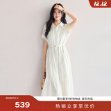伊芙丽（eifini）蒋欣代言醋酸腰带收腰蛋糕A摆通勤衬衫式连衣裙女2025夏装新款 米白 M 105-115斤