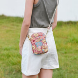 小熊依恋刺绣时尚手机包女斜挎包高级感洋气百搭单肩迷你小挎包 群熊粉色