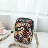 小熊依恋三层刺绣小包新款洋气百搭手机包女斜挎单肩跑步手机腰包圣诞礼物