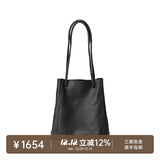 裘真008水桶包女斜挎通勤大容量真皮复古小众植鞣牛皮包包 黑色-小号