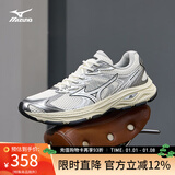 美津浓（MIZUNO）【RACER V2】25年新款高街机能复古潮流慢跑鞋男女缓震透气跑鞋 06 浅黄色/银色/深杏色 44 (285mm)